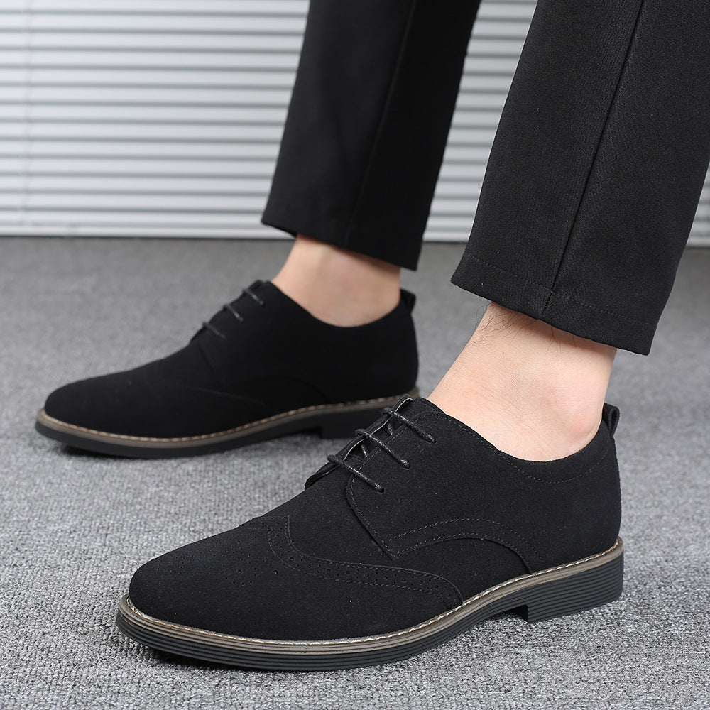 Solid Color Male British Casual Carved Leather Shoes