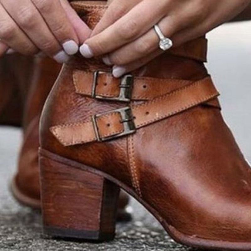 Round toe flat ankle boots